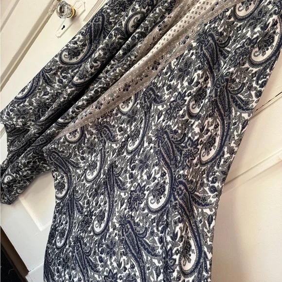 Silk Women’s Harem Style Jumpsuit - Picture 7 of 9